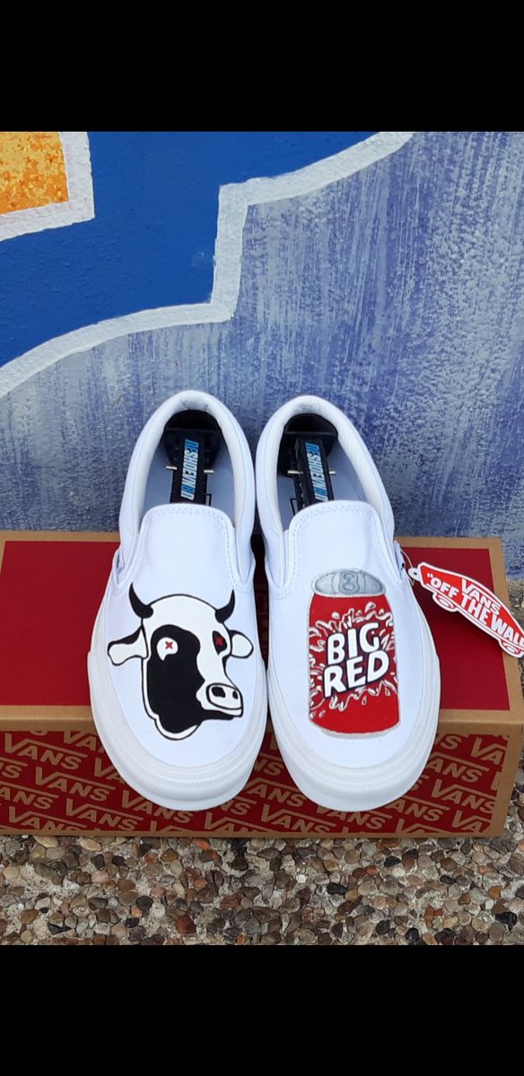J3_Customs's tweet photo. Wonder who will spot this custom at the Barbacoa & big red Festival today...
@MaddySkye @BBRFest @RoxieBTV @ChuckimusPrime
@mySA @KENS5
@Bayo831
#barbacoaandbigred #barbacoa #bigred #completeeachother #texas #sanantonio #porvida #itsthatserious https://t.co/hnN20zBBRG