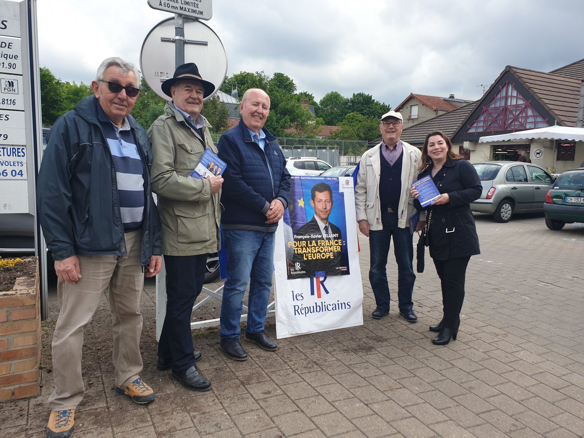 TwCarine's tweet photo. Week-end de mobilisation pluvieux ☔ mais heureux avec des militants #LR95 + déterminés que jamais à
#CormeillesenParisis #Herblay #LePlessisBouchard
Le 26 mai, votons POUR le projet européen 🇪🇺🇨🇵 porté par l'union droite & centre #avecBellamy
#lesrépublicains #européennes2019 https://t.co/ez5QEVdQbP
