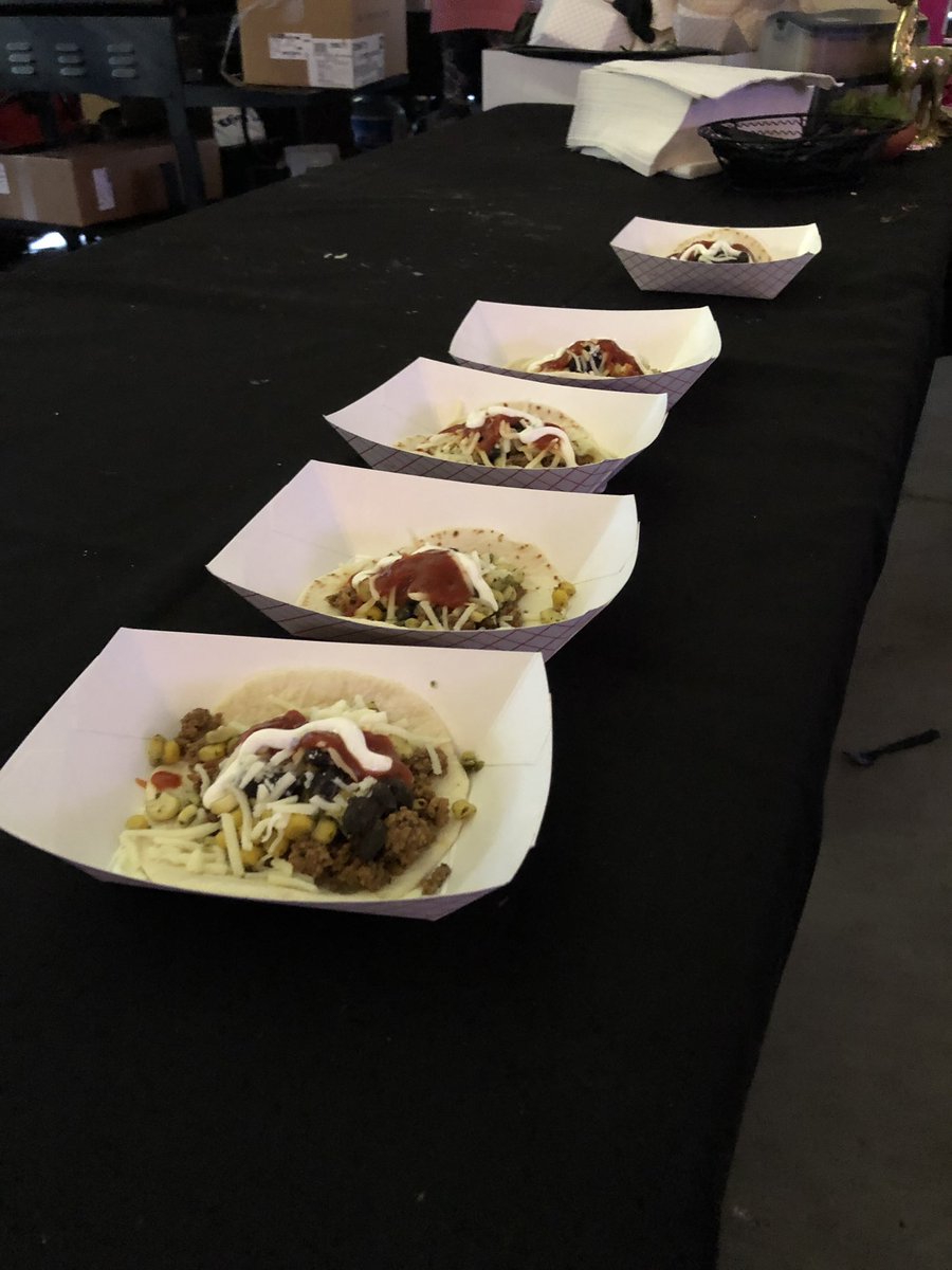 Don’t let stormy weather get you down. Have some tacos! 🌮 Last night’s first Taco de SOMO was a huge success. We’d like to thank everyone who made this event possible, and for allowing Rotaract to be a part of it! 
#SGF #LifeIsBetterWithTacos