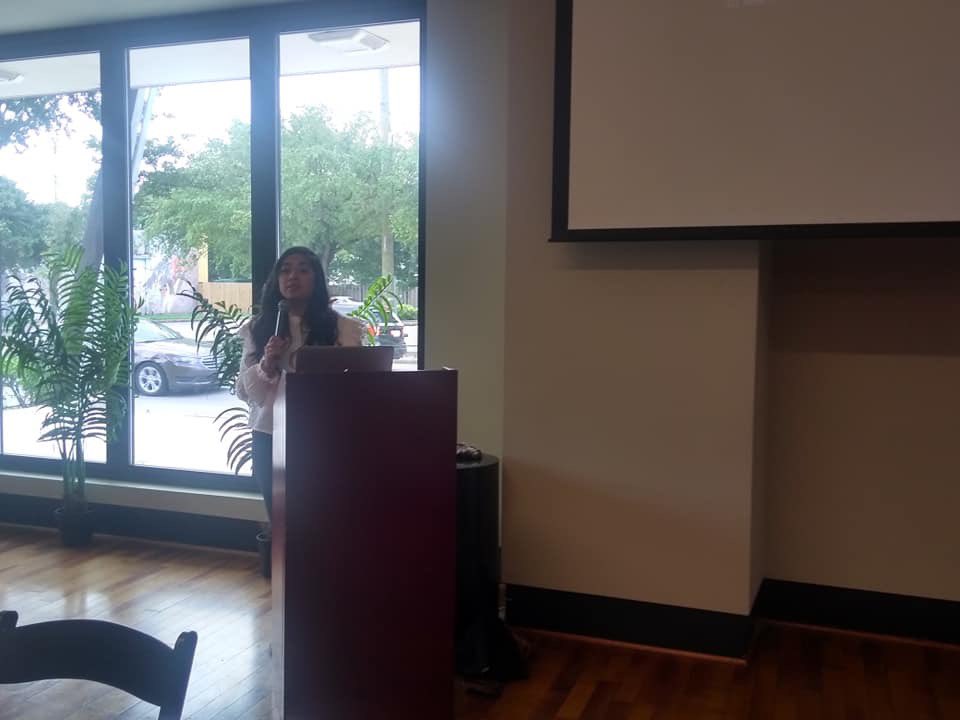 NLC_Houston's tweet image. 2019 NLC Houston Fellow @sunnyhourss gives a spark talk on conducting a Census Campaign to reach &quot;undercounted communities&quot; for Census 2020. #NLCHouston #NLC #sparktalk #NLCFamily