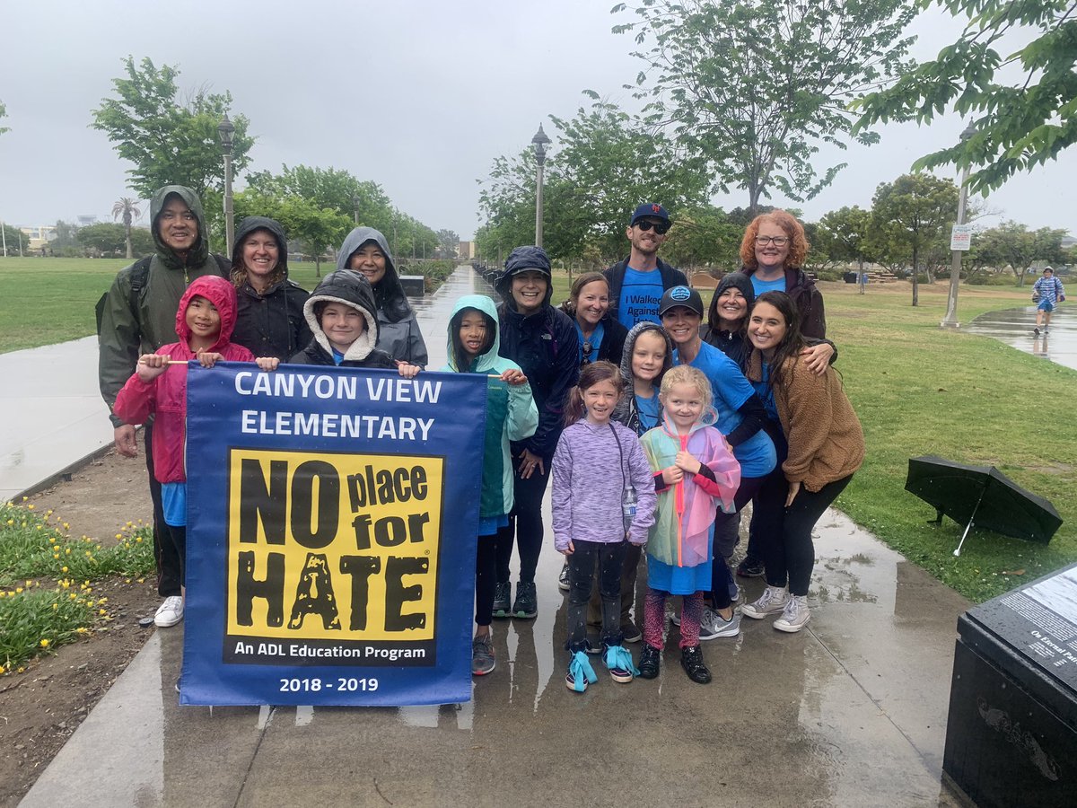 jehalsey's tweet photo. Rain or shine, @CoyotesCves is a No Place for Hate! School!!! Proud of our community!!! @PowayUnified https://t.co/LCyWEBj43j