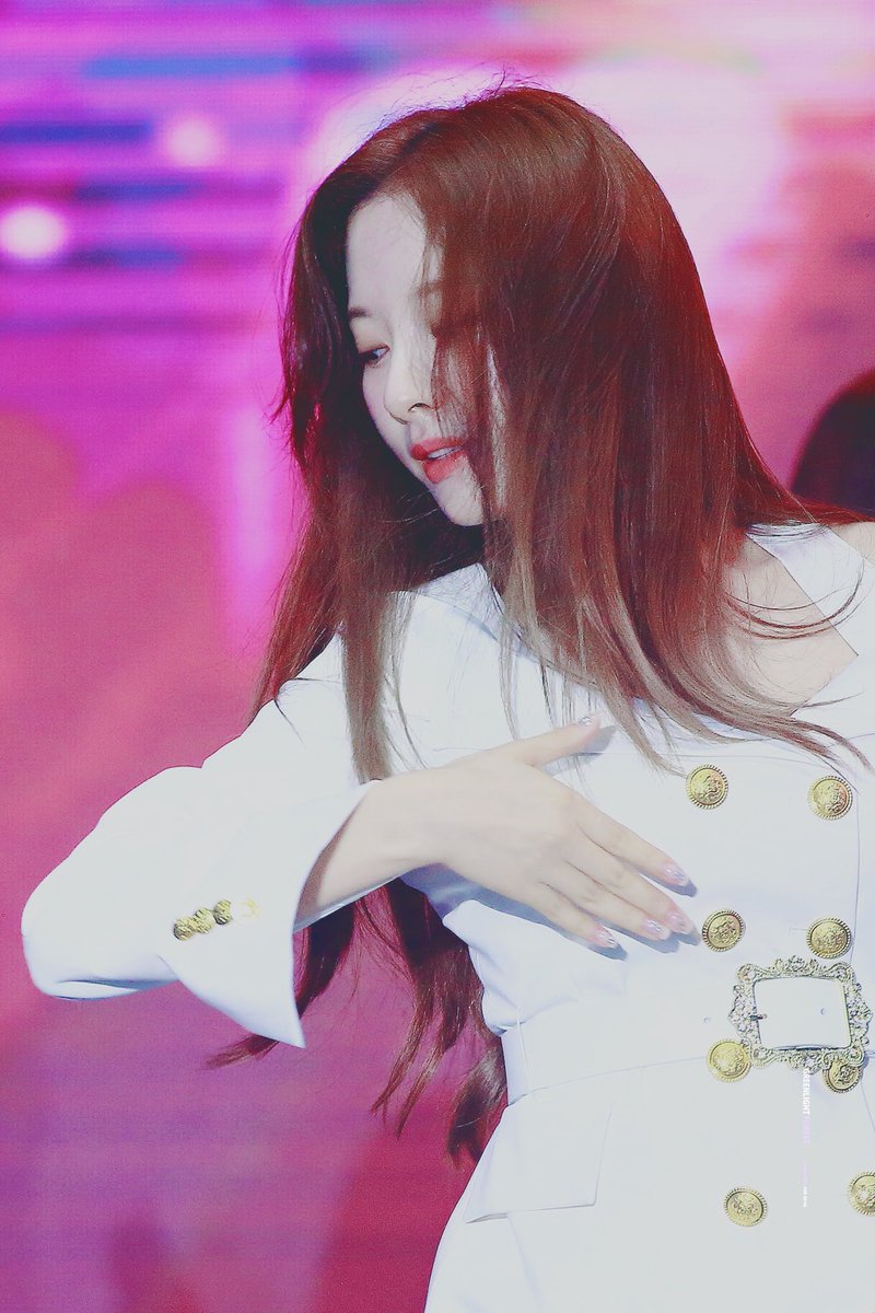 옆모습에 빠짐 💕
#우주소녀 #보나 #WJSN #BONA #역시보나