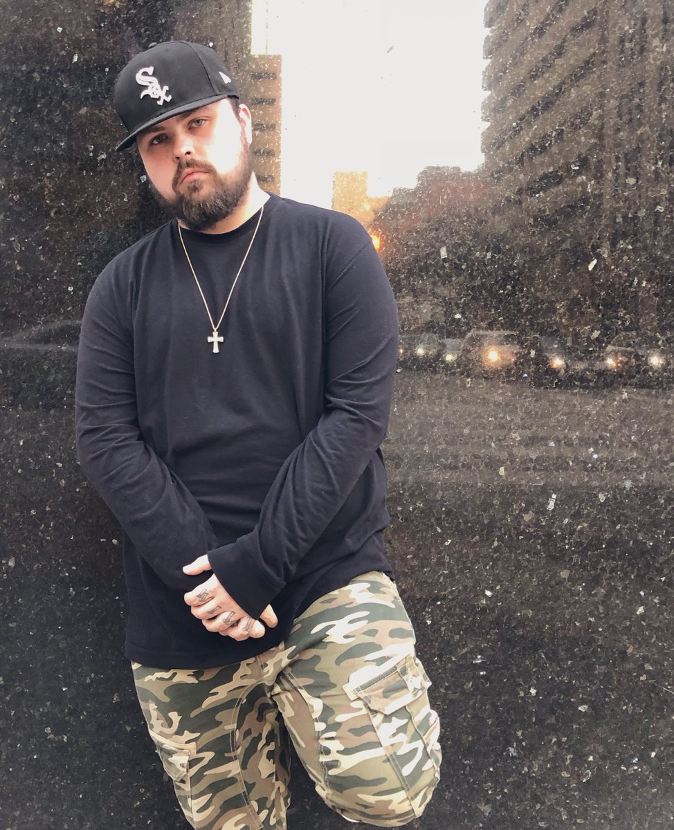 ClambakeRecords's tweet photo. Happy 23rd birthday to our artist @HgottiWshotti 

He’ll be in Austin next Friday 
live at the Soho Lounge!
If you haven’t bought tickets yo moms a hoe 

https://t.co/yvuvvcMVdQ https://t.co/VViATZFb37