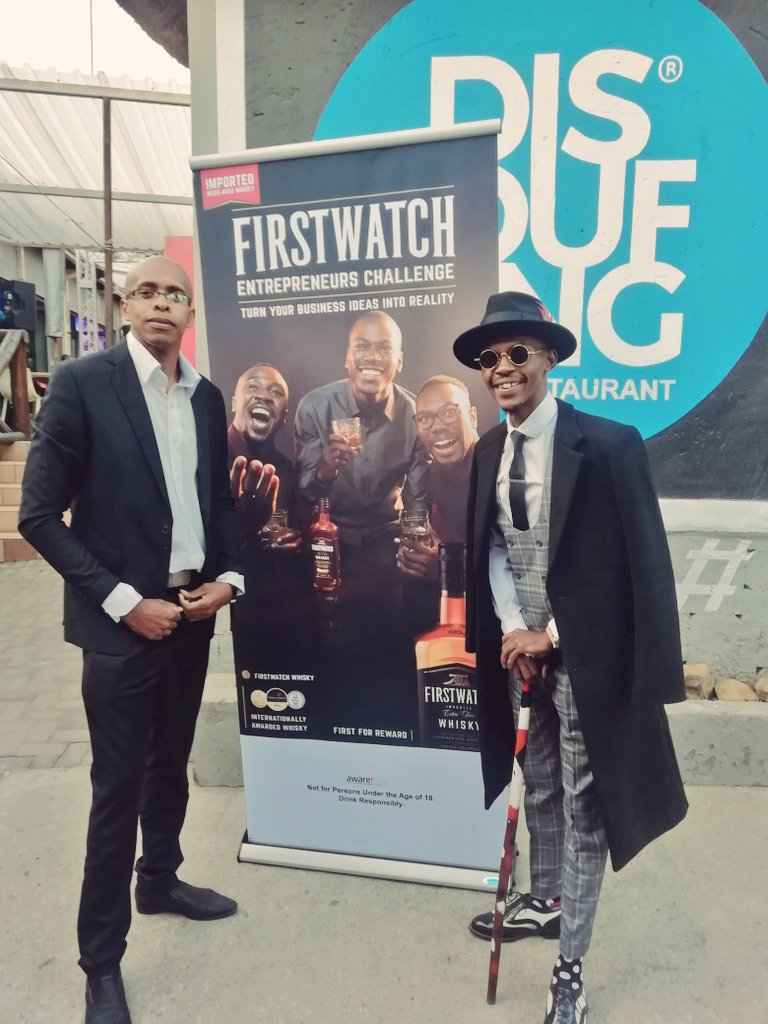 GregorySongo's tweet photo. #FirstwatchChallenge https://t.co/qDF9XOu0PF