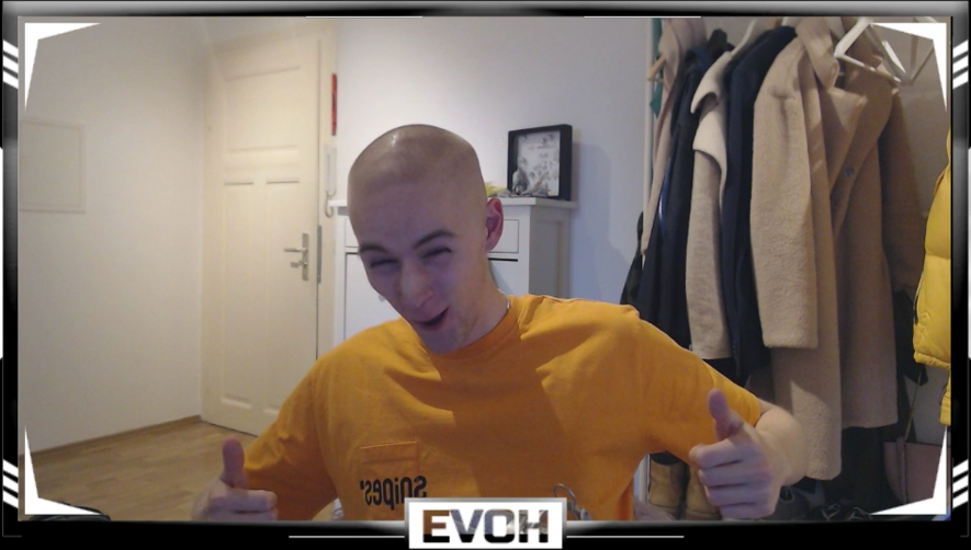 Evohcadoh's tweet photo. Das erste Video ist online! Würde mich sehr über Feedback freuen! 
https://t.co/rArvVNUZ6K https://t.co/nU9f9HGofi