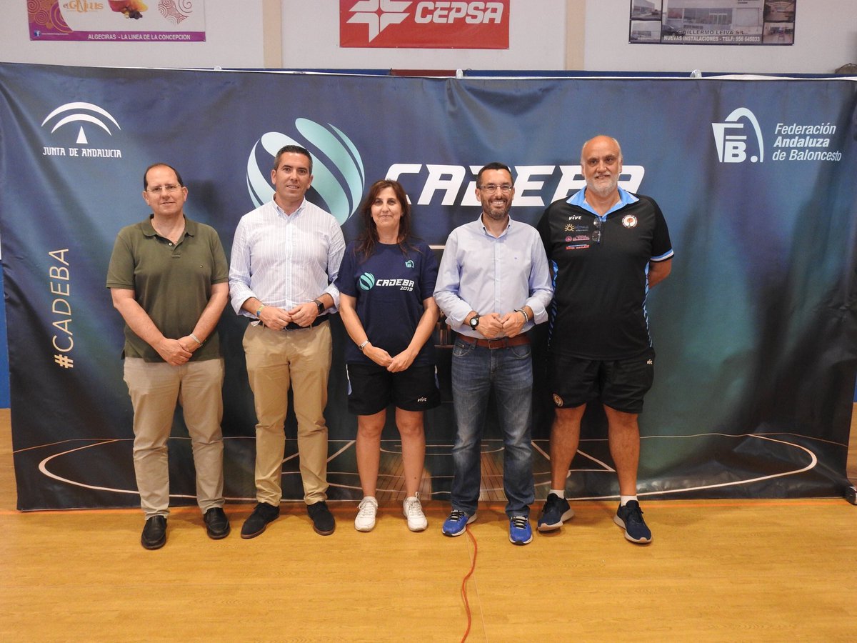 fabcadiz's tweet photo. Una vez finalizado el #CADEBAIF19 agradecer el gran esfuerzo de @ULBLALINEA en la organización y en el gran trabajo de sus voluntarios y fisio;al @Ayto_LaLinea por ofrecer sus instalaciones y Servicios Médicos;a @diputacioncadiz, @Ohtels y Fundación @Cepsa_ES  por su colaboración https://t.co/jFX6EBH95d