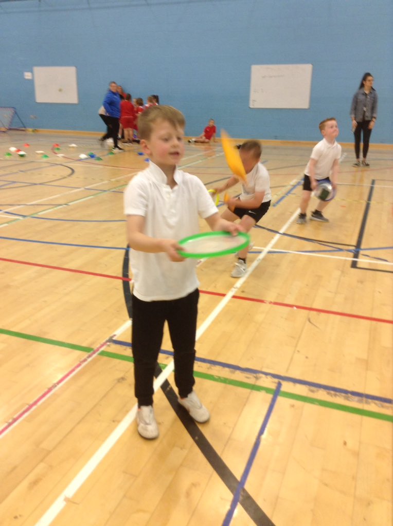 PeafieldClum's tweet photo. Showing everyone our sporting skills. https://t.co/Dy32mGOCOo
