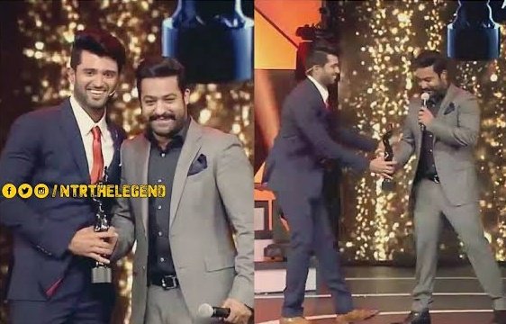 Vijay Devarakonda Fans™ tweet media