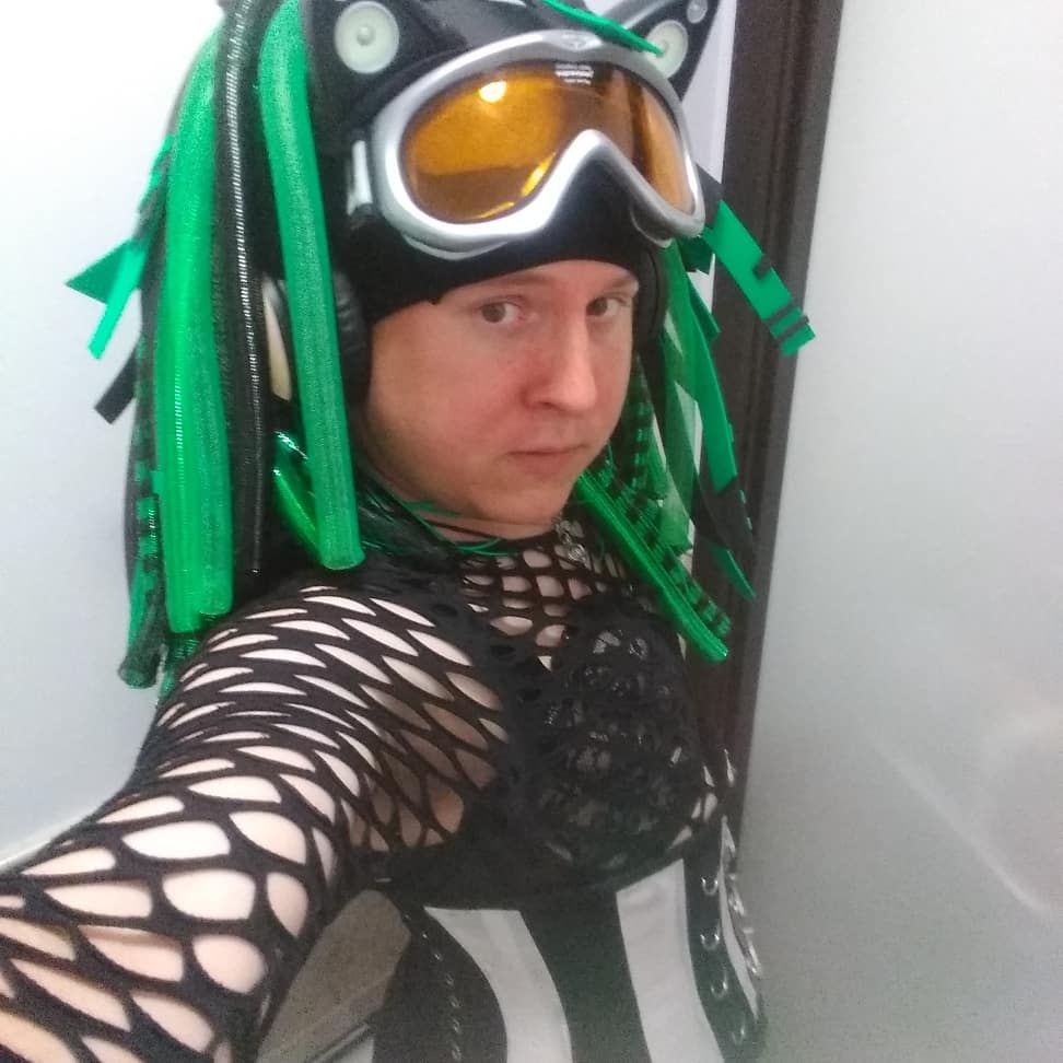 Happy to be a Cybergoth and part of the widespread community of other Cybergoths #cybergoth