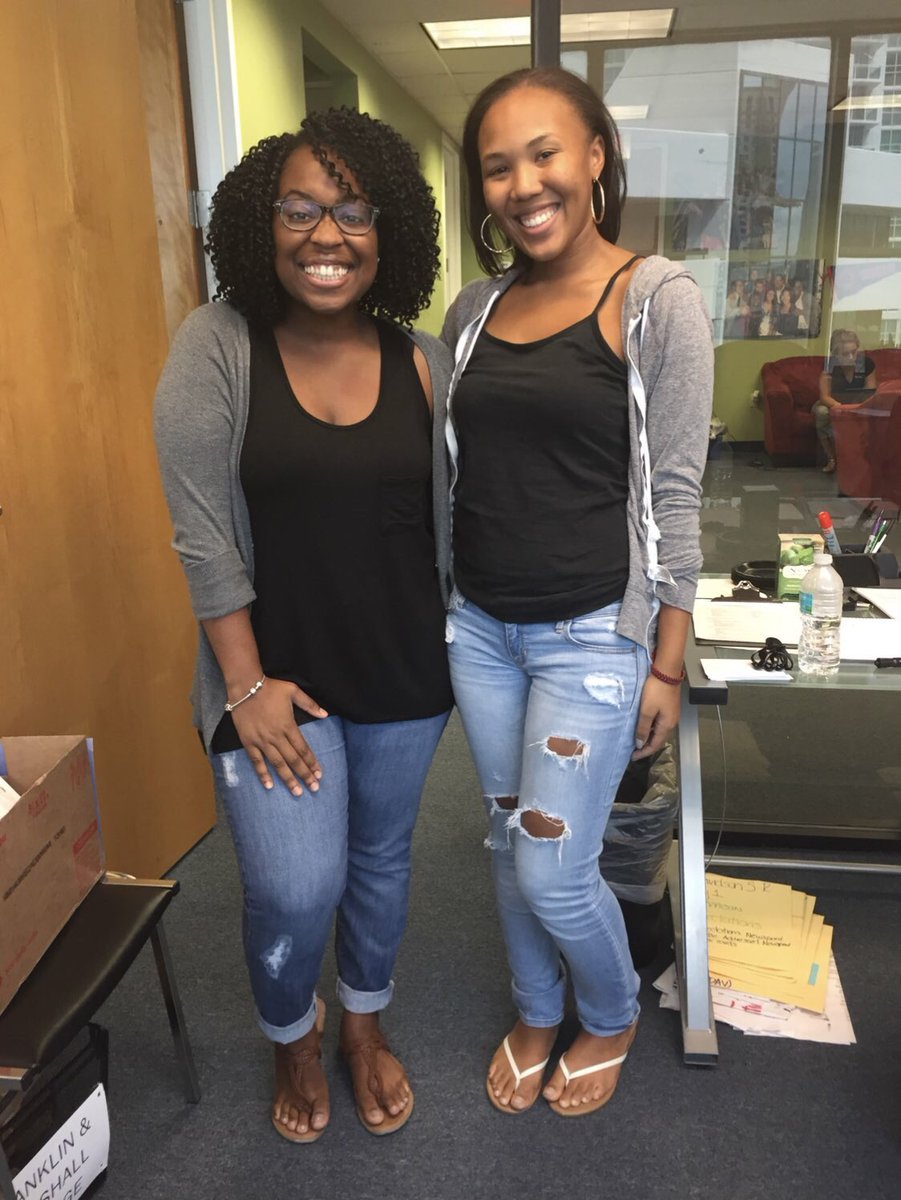 oneikaosborne's tweet image. We were #twinsies on July 29, 2015 when you were fresh out of high school and about one month before you moved to North Carolina to start @DavidsonCollege and today you graduated. You did it Taylor. and I’m forever your #Posse Trainer and always proud. 💗💗💗 #PosseLove