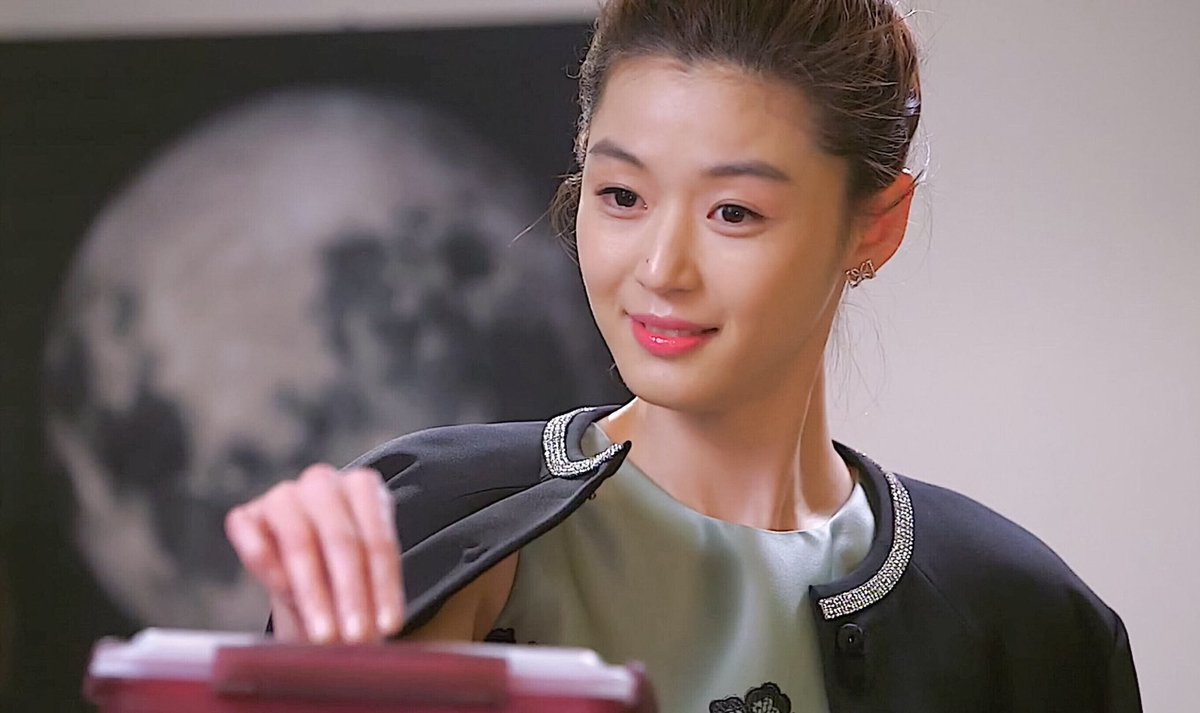 Hana Auf Twitter おはようございます 空気よめない 天然な新入社員 笑 今時珍しい素朴な子 今日はホームシックで川崎の実家まで そんなとこも可愛い 社内に新しい風は必要ね 今週も良い一週間となりますように Waitingforkimsoohyun 김수현 金秀賢