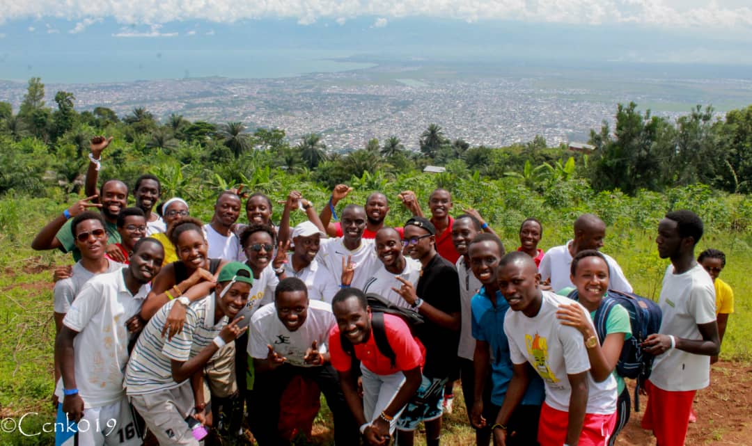 abem_burundi's tweet photo. 17 got us like 💃🕺 It was all about fun and creating good memories. 

Don't forget to check out our facebook and instagram and follow us. 

https://t.co/VtQgXsGyzA

https://t.co/civHFSmn97

#ABEM17 #SCOSI #Birthdaybelike https://t.co/iaAUdTc5rp