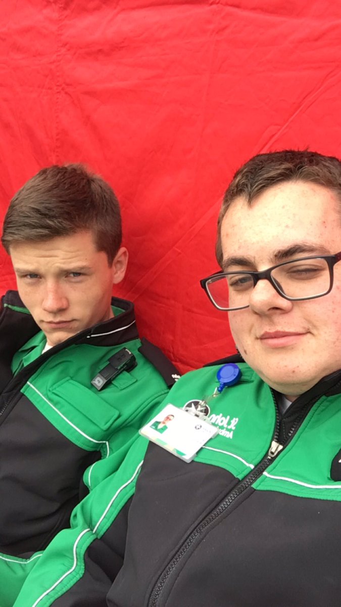 kyle_robinsons's tweet photo. London hackney half marathon https://t.co/ANzM9O8xlC