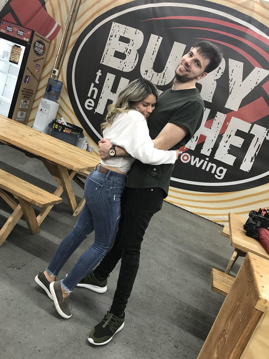mmbrenda18's tweet photo. Had a blast!!! #burythehatchet #Bloomfeild @kimber_xx3 https://t.co/TJYN8s2g5c