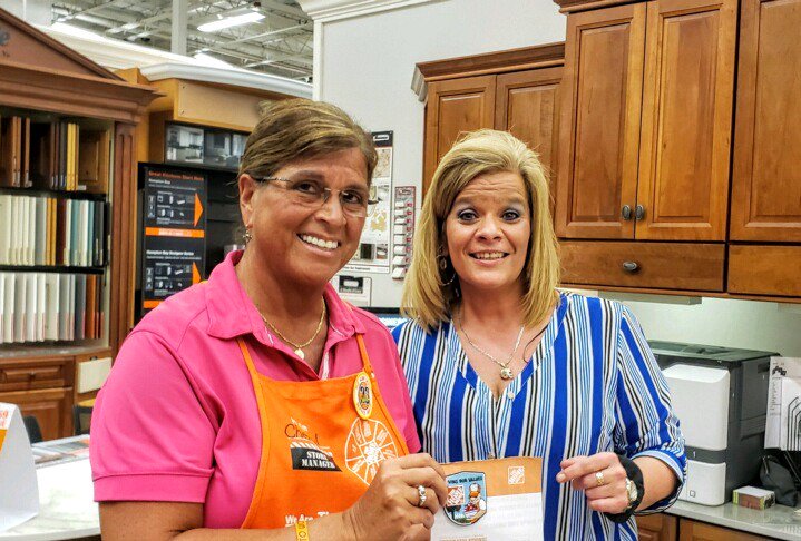 cferreira5656's tweet photo. 6332 Congratulations to kitchen designer Krissy for receiving an Executive Homer Award for being the top Specialist in Southern Division for Q1, $705k in sales. @JShutt6332 @HDMike373 @worley_rhonda @thieryung https://t.co/3pNszH2LH4