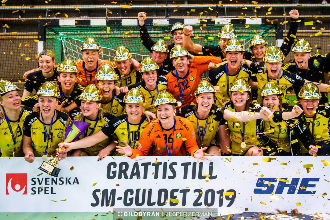 HBL_dam's tweet photo. Svensk mästare: @IK_Savehof! https://t.co/EuFupMTeQF
