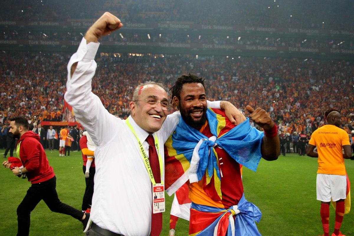 webaslan's tweet photo. 22. ŞAMPİYONLUK HATIRASI 🏆 https://t.co/7CRgTjxRr4