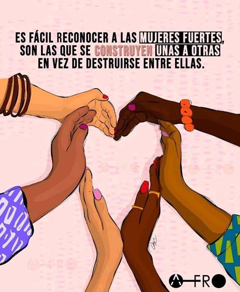 SolangeAlvara2's tweet photo. Poquito a poquito y paso a paso nos vamos transformando en esas mujeres fuertes que nos apoyamos unas a otras. El patriarcado nos enseña lo contrario pero le llevamos la contraria🤪lo contrariamos y le sacamos la lengua 😛 #soyluna #soysol #soy https://t.co/mHIKWSNwen