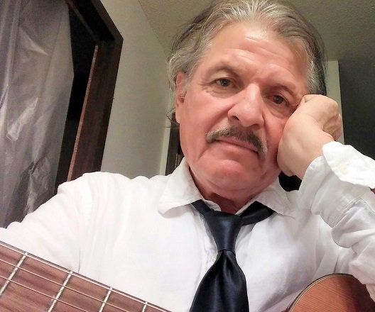 LA RADIO TIENE MEMORIA (19 de mayo) por César Ibarra bit.ly/2HpOXgy

#MUSICACONTACTOX #MUSICA  #LARADIOTIENEMEMORIA