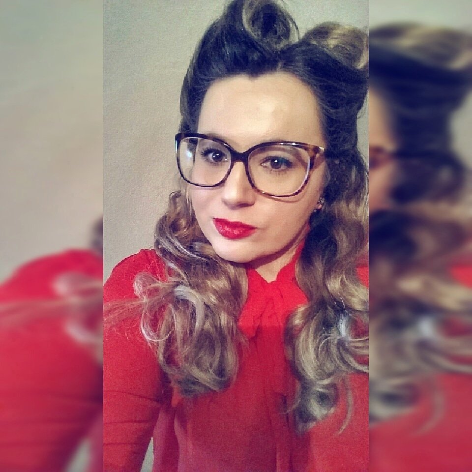 #vintage #pinup #wedding #red #lovehair ♌