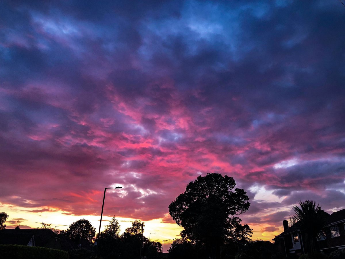 This evening’s sunset in Solihull.

(Image: Hiren Yagnik).