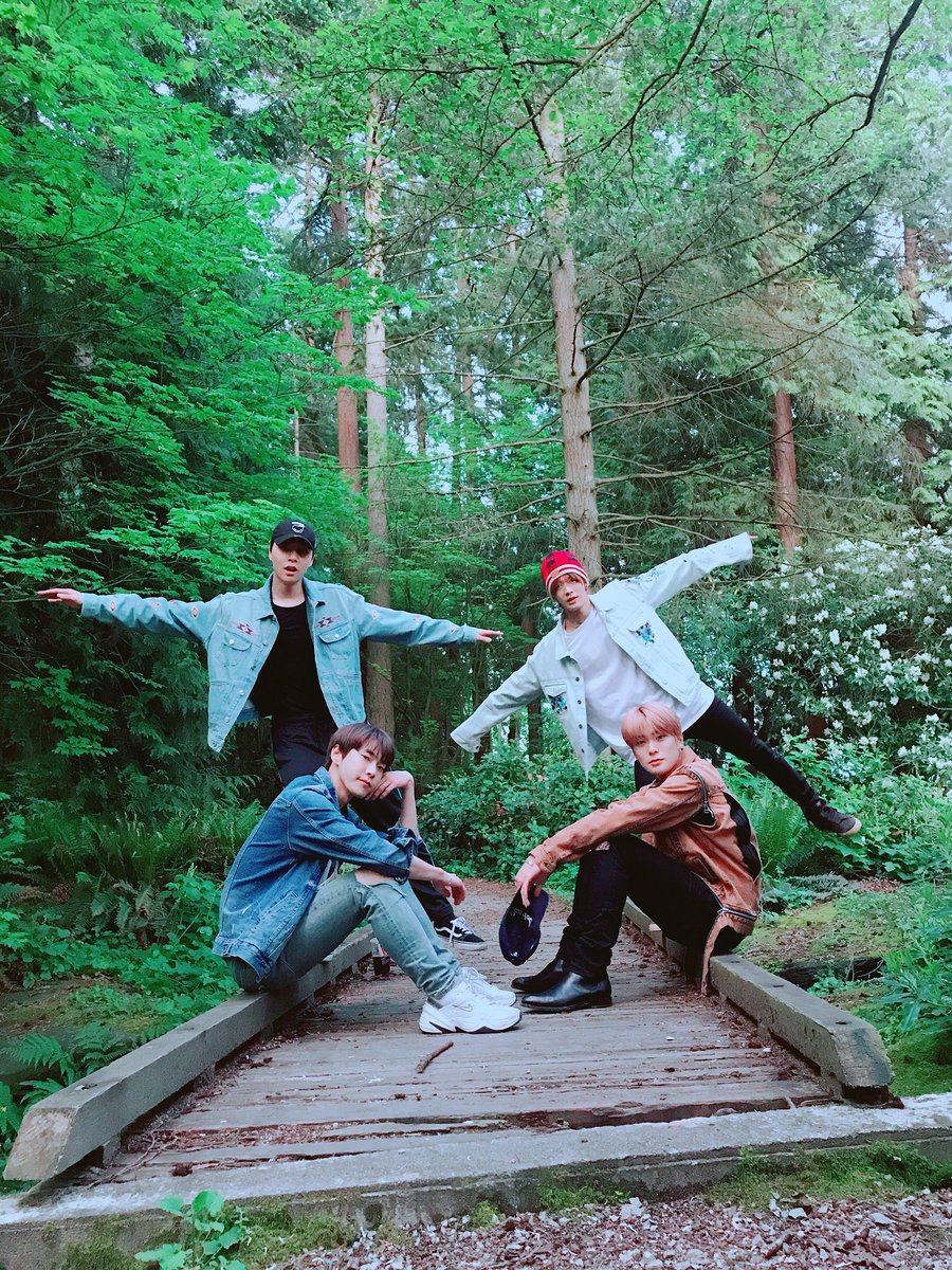 NCTsmtown_127's tweet photo. 행복한시간@.@   a.k.a 자유도재

NCT 127 〖 #SUPERHUMAN 〗 
Music Release ➫ 2019 05 24
#WE_ARE_SUPERHUMAN
#NCT127_SUPERHUMAN

#VANCOUVER
#MARKinVANCOUVER
#NEOCITYinCANADA #NCT127inCANADA #NCT127 #NCT https://t.co/OMYnAx7cw6