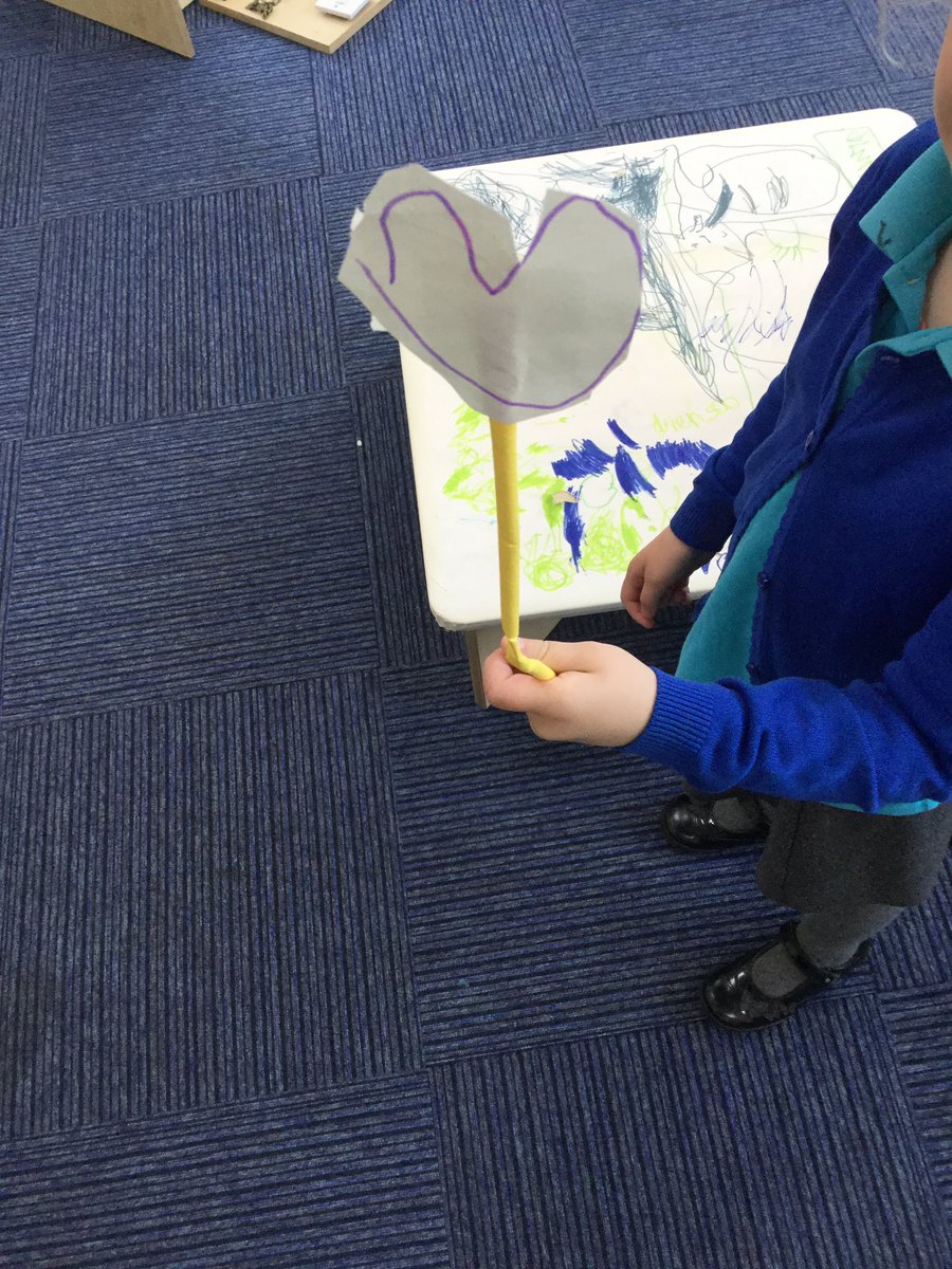 CPAMissLister's tweet photo. Nursery enjoyed reading the story ‘Room on the Broom’ this week, they created magic wands and made potions turning us into unicorns and frogs!! @CroftwayPrimary https://t.co/R9bLWc9DOP