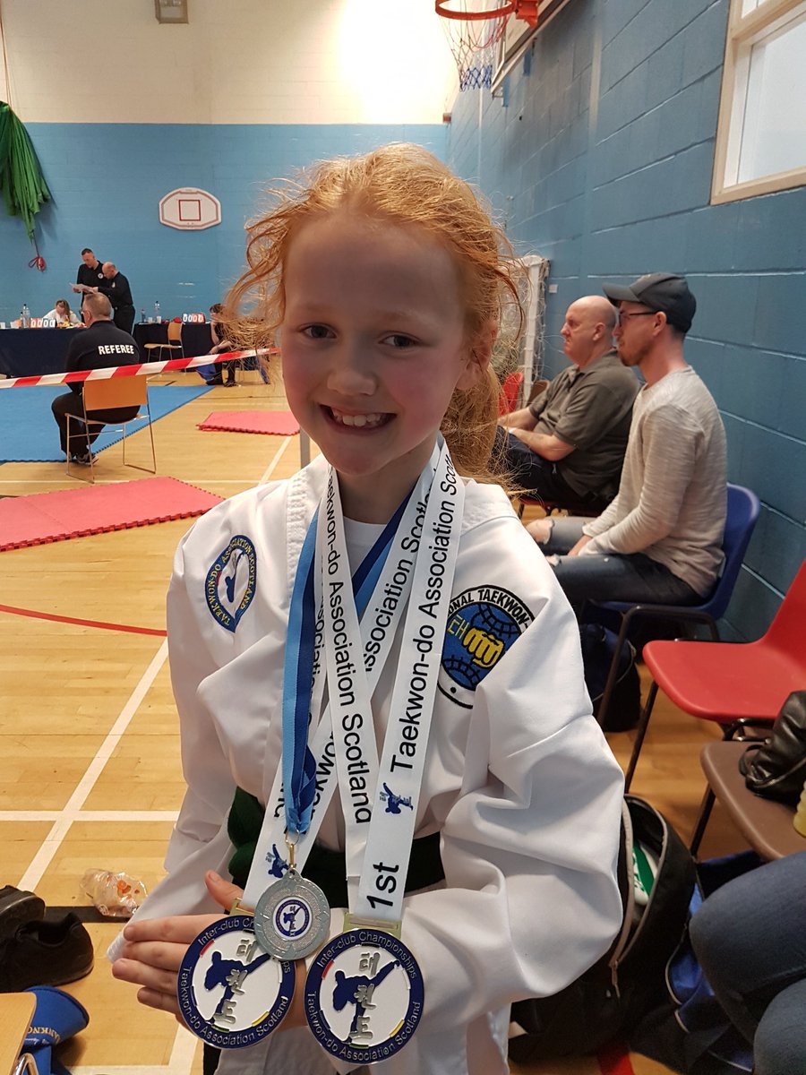ErinsTkd's tweet photo. Top marks today for Erin @TAS #interclub #2golds sparring &amp; spec tech #1silver patterns then stepped up to fight an experienced blue belt lost 1-0, well done toots @GlasgowCU @jadeslavin92 @muiredgeprimary @ThisGirlCanUK @ActiveSchoolsSL @ChildrenUniScot @Active_Scotland https://t.co/FsngBG7BIO