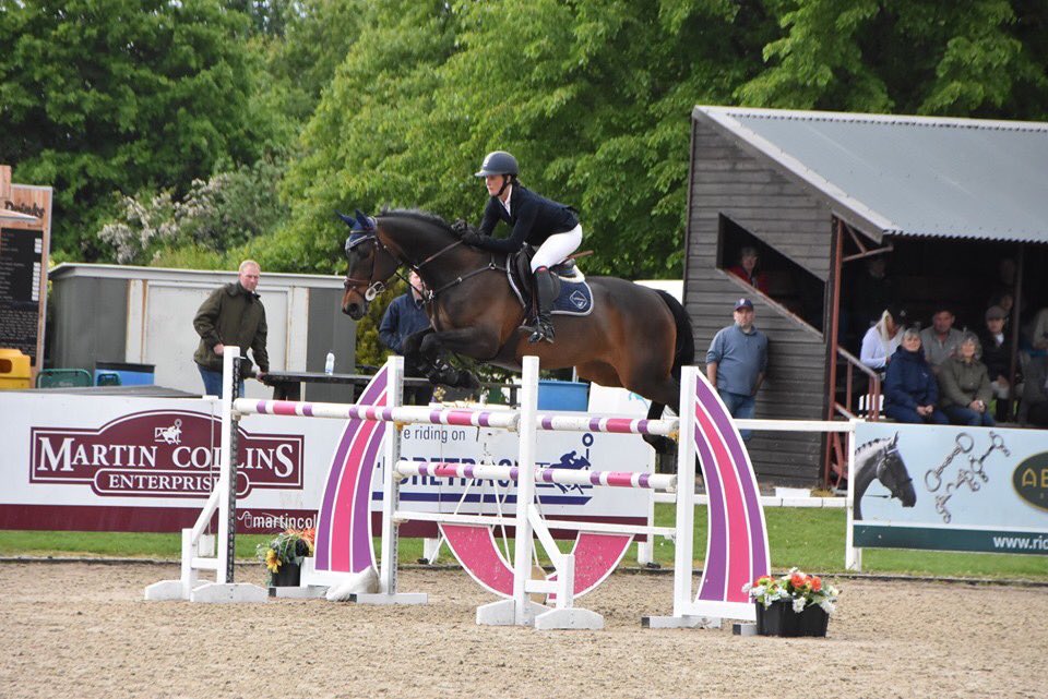 _k8_e_'s tweet photo. HOYS here we come!! The lovely Ge Palve qualifies for the newcomers final at her first attempt 💞🌟 https://t.co/c2dgSB7mUq