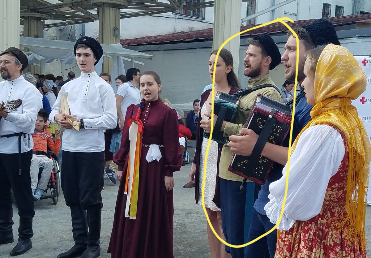 olyala_s's tweet photo. @halfadams are you singing in Russian folk ensembles in Moscow now? 🙂 https://t.co/WdTSB0NrKy
