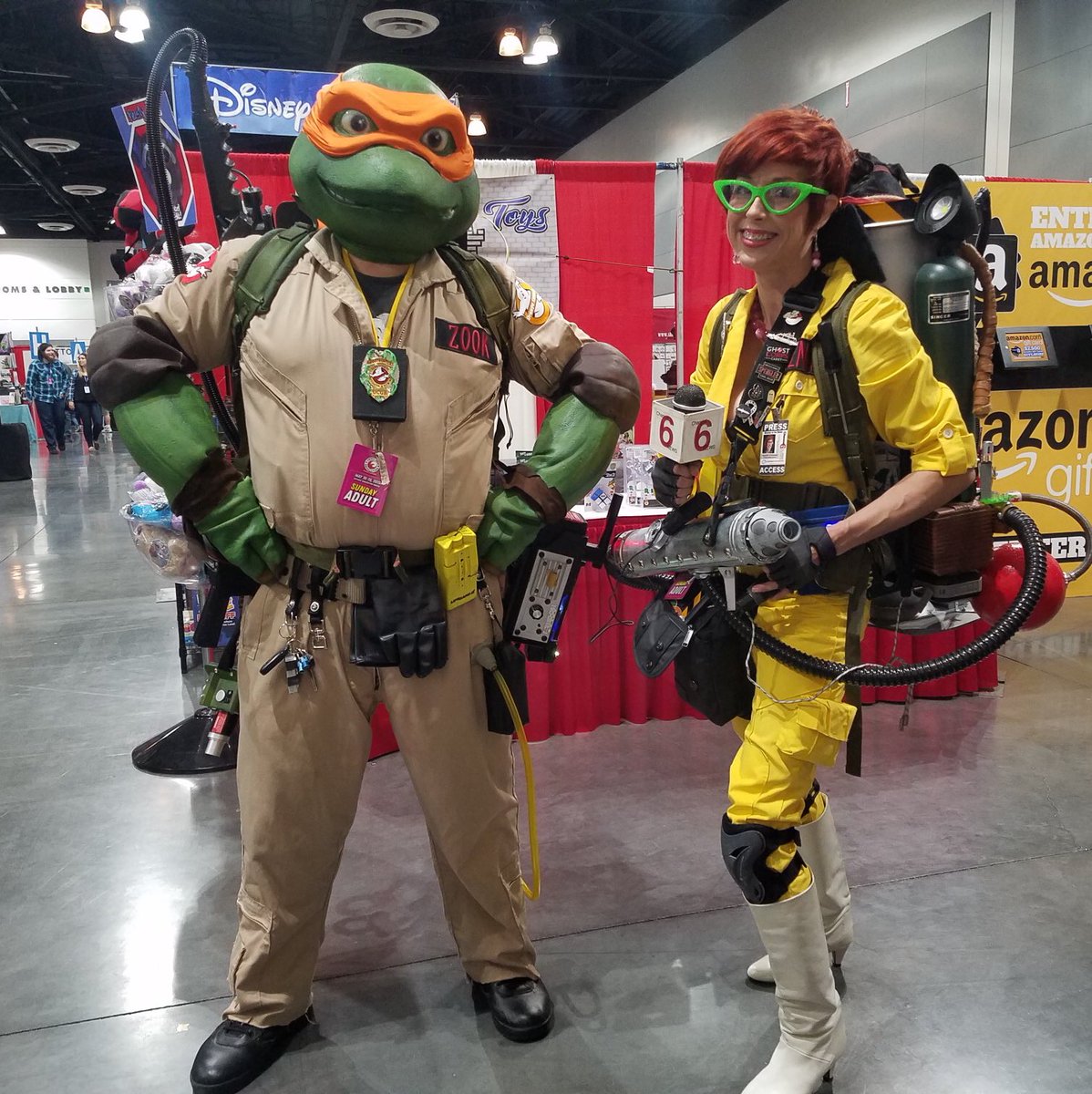 ParksAndCons's tweet photo. 👌 #CCRONT2019 #Cosplay #TMNT https://t.co/OT4Nq1JCwh