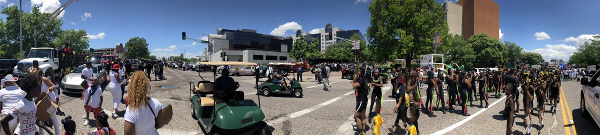 Great day for a parade! Honored to participate in the STL Annie Malone May Day parade with a great team of people! #TMXFamily @indiareed16 <a href="/TanikahBuchanan/">Tanikah Buchanan</a> <a href="/JRobinson1211/">Jacklyn Robinson</a>