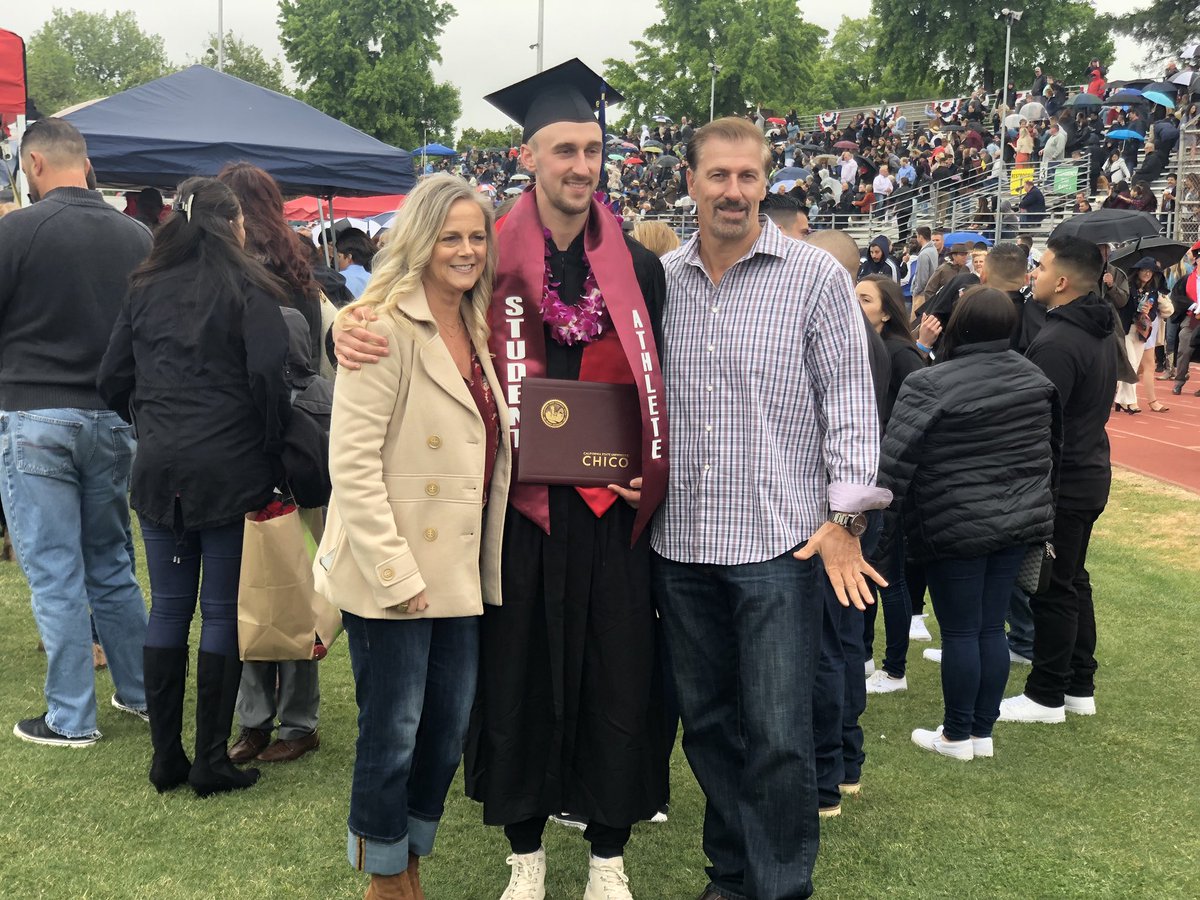 CHICOmbb's tweet photo. Mission Accomplished 🚀Three more graduates cross the stage! Congrats to Marvin, Nate and Keith, your hard work and perseverance paid off. No doubt you will impact the lives of those around you in your fields of work #WildcatProud #WildcatFamily #OnceACatAlwatsACat #GotThatDegree https://t.co/URK2iCwJ0s