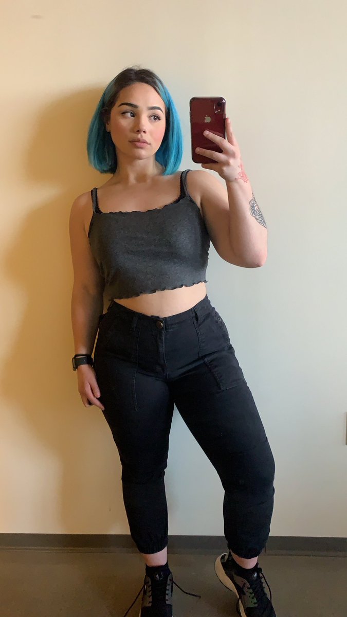 michikoisdead's tweet photo. if i'm a b*tch then i'm the baddest b*tch https://t.co/A4Ecxf8Wbu