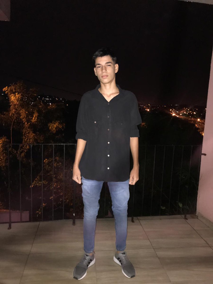 Japamello1's tweet photo. Tava arrumadinho, pro niver da doida https://t.co/vCFfyqkOAE