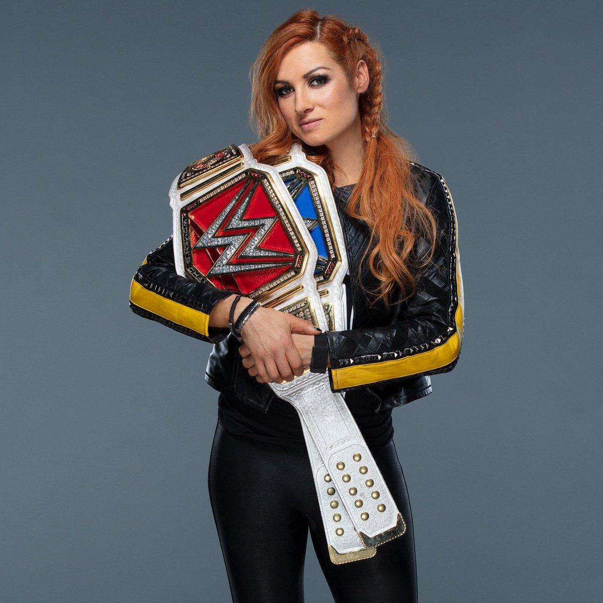 thepeachy16's tweet photo. #Becky2Belts #BadassBecky https://t.co/GiIswtYP3v