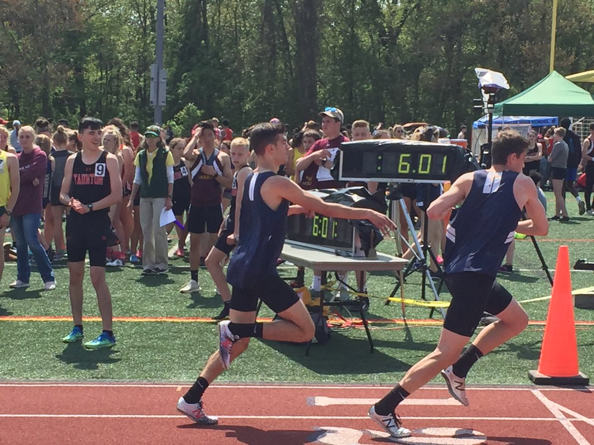 FHSPanthersTF's tweet photo. Franklin Boys 4X8 makes history qualifying for Nationals at Hock Champs earning 1st, a new school record, and also a new meet record. Congrats to all other athletes that competed. #Round3 https://t.co/3fefFGIgKo