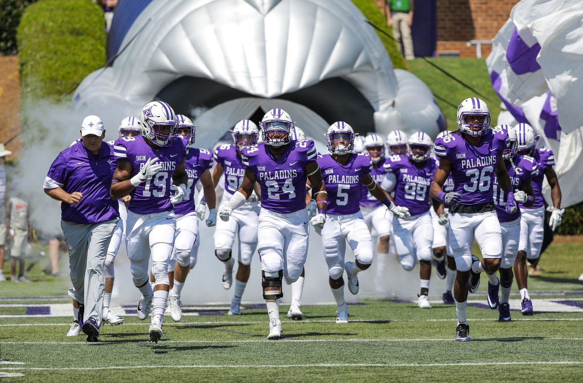 ThomasScully11's tweet photo. After a great talk with @CoachLamendola I’m blessed to have received an offer from Furman University! @CJRecruiting1 @CoachBrydon https://t.co/7cTmYVKdob