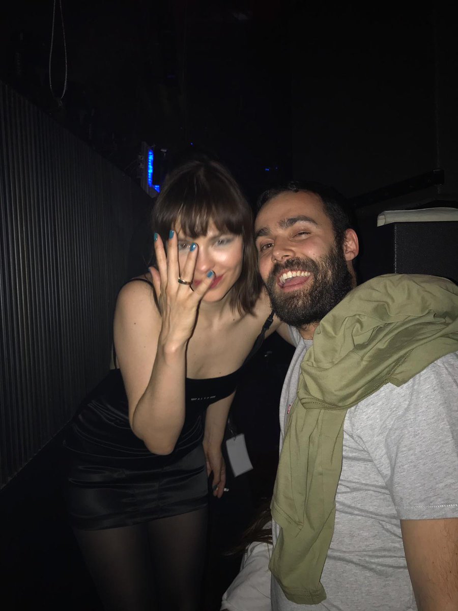 eduardensen's tweet photo. Thank you so much @NinaKraviz ❤️ #code #code135 #fabrik https://t.co/NNSPbFEdxd