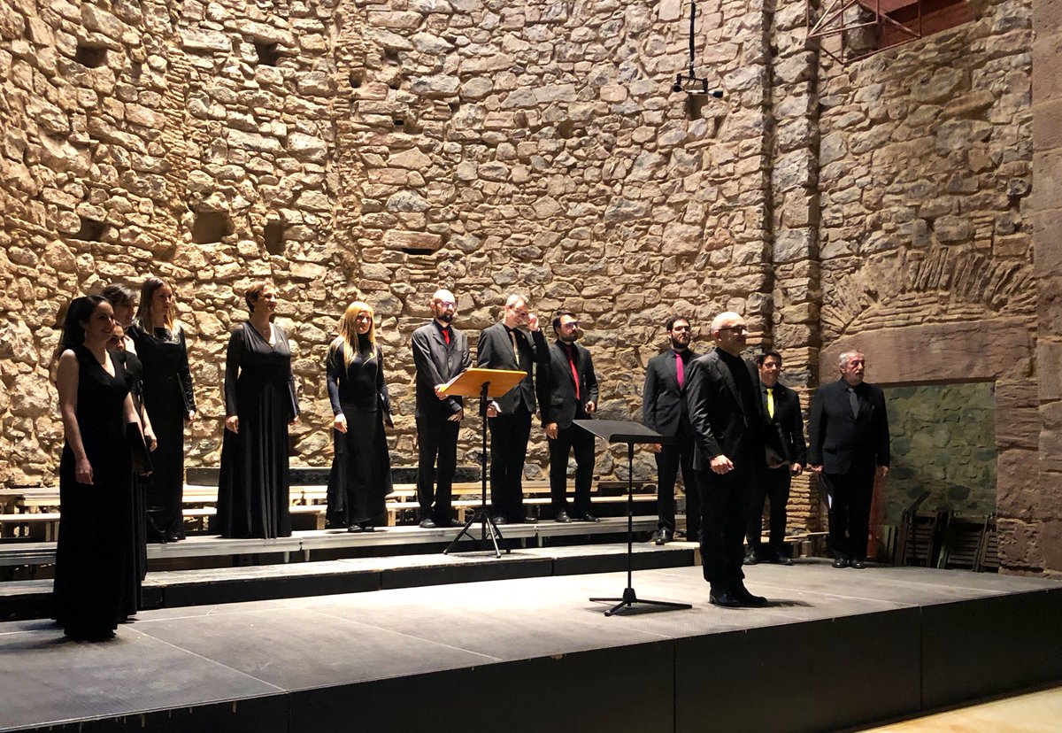 ajsantpedor's tweet photo. Un dels millors cors de #Caralunya el @CorCatedralBcn ens ha fet tocar el cel aquesta tarda al concert de música sacra al #CicleConvent de #Santpedor.
Màgic👌 https://t.co/EzbhwqLYsn