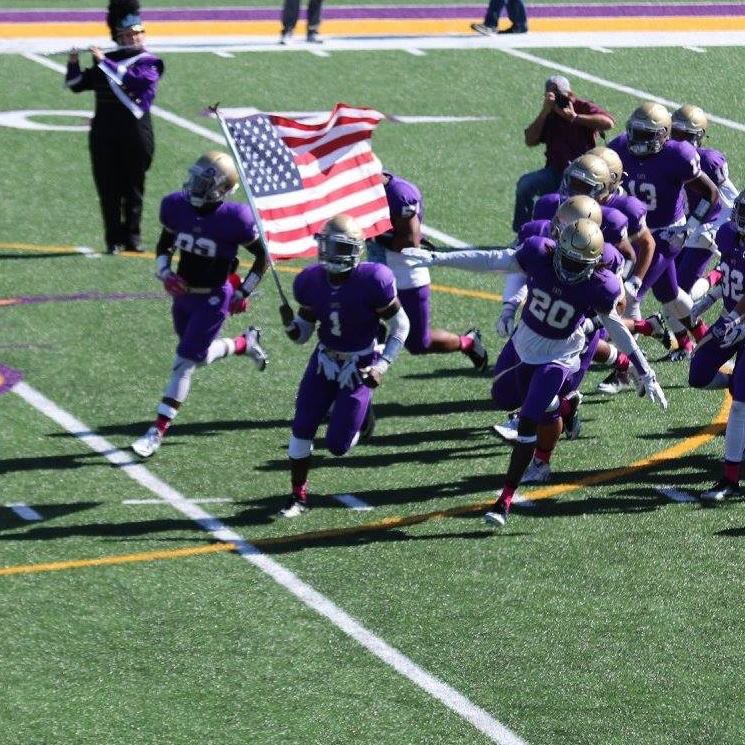 Neal_Tipton's tweet photo. Thankful to receive an offer from Bethel University.  #wildcats @Coach_Hutch68 https://t.co/l7dEYM1q9x