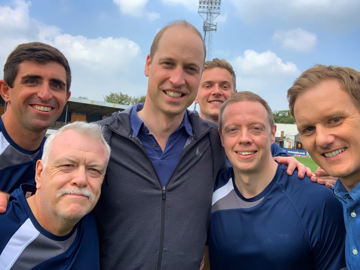 mrdanwalker's tweet image. I really should be in bed but I’m delighted so many of you are watching #ARoyalTeamTalk &amp;amp; see how important is to talk. Huge thanks to @KensingtonRoyal Danny Rose @petercrouch @jjenas8 @ThierryHenry @GarethSouthgate &amp;amp; Paul, Tom, Mark &amp;amp; Steve for opening up 
#MakeExtraTime