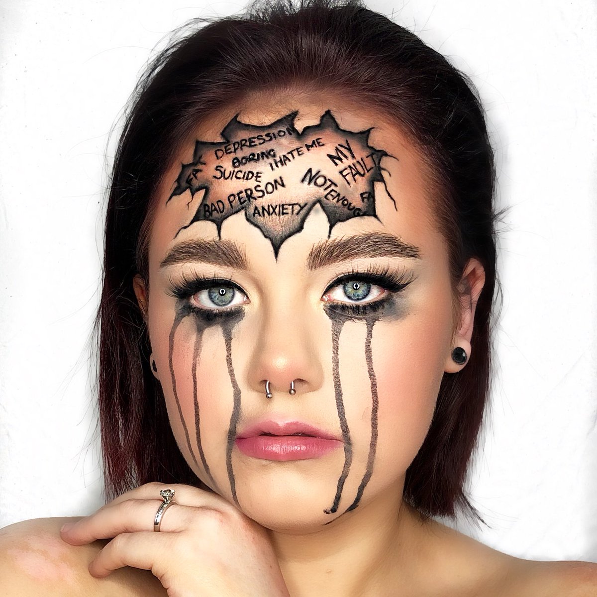 louisemartistry's tweet photo. #InsideOutChallenge
This week was #MentalHealthAwarenessWeek ❤️ head over to my insta for product details https://t.co/Spmjxy3L4F