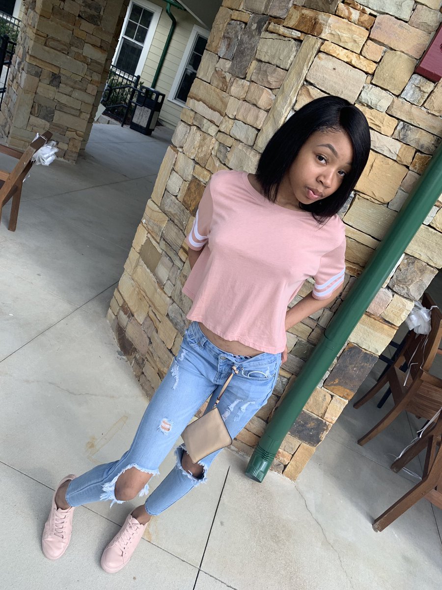 princessvibez_'s tweet photo. #newmess🌸 https://t.co/Wxfwe8pHFi