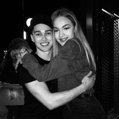 amber_mae22's tweet photo. #NewProfilePic https://t.co/CoRTv0T1il