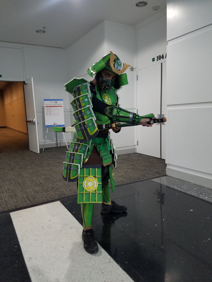 ParksAndCons's tweet photo. Seeing lots of great #Cosplay #CCRONT2019 https://t.co/MRizcZVvEU