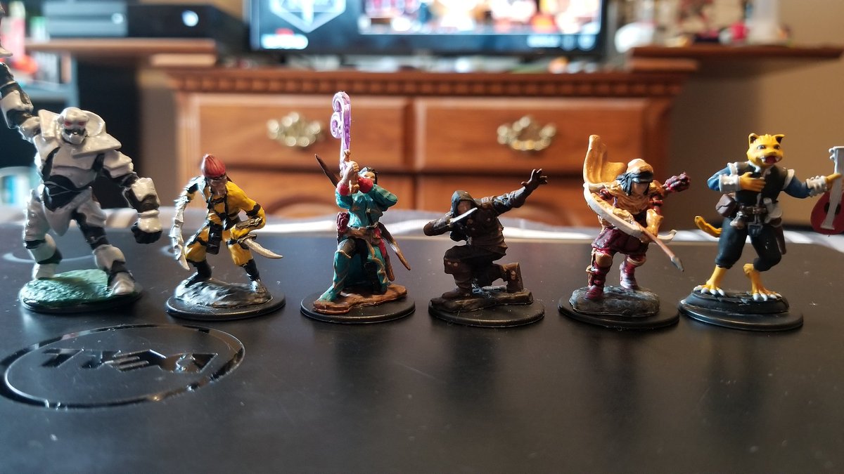EndeWrites's tweet photo. Getting ready to run a D&amp;D campaign that is an homage to the works of @ninjasexparty and @TWRPband and I couldn't be more excited #dungeonsanddragons #nsp #twrp #paintingminis https://t.co/zPgoeVTXJy