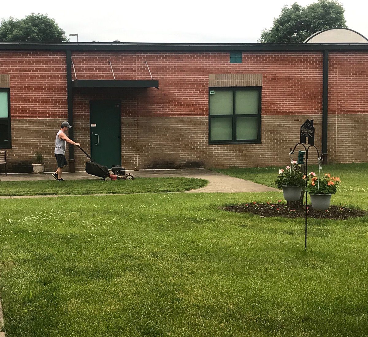 Regina Sandberg tweet media