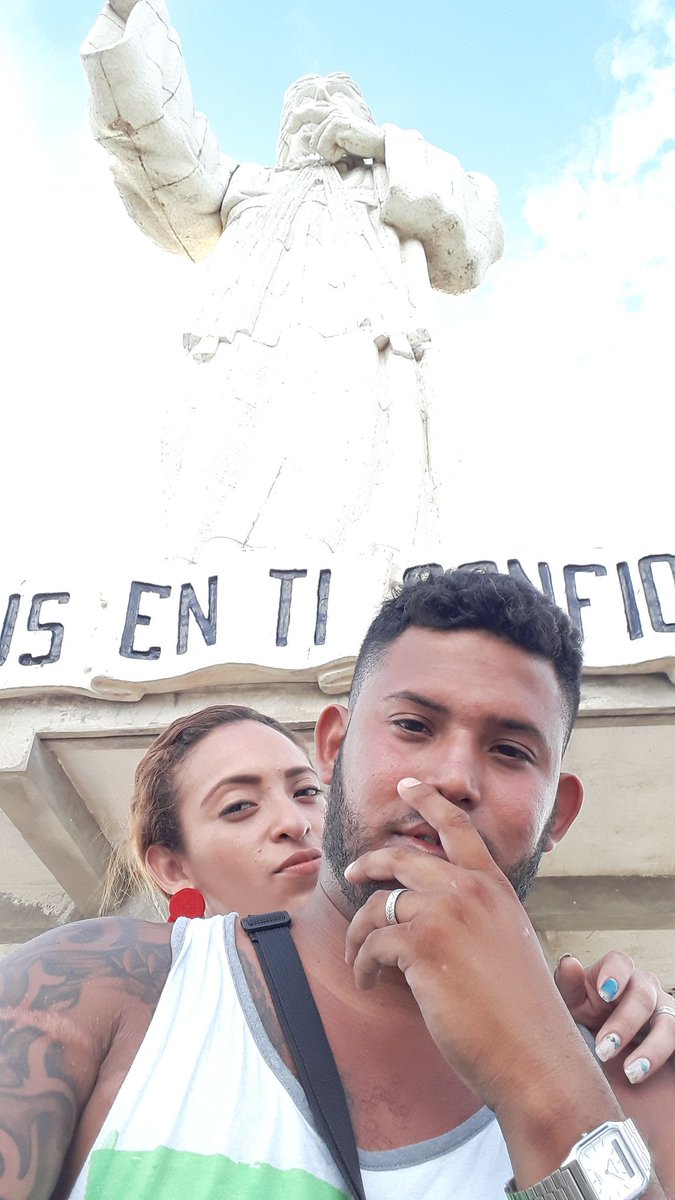 Fernand43621200's tweet photo. Con ella hasta el fin https://t.co/B8kw30HkbZ