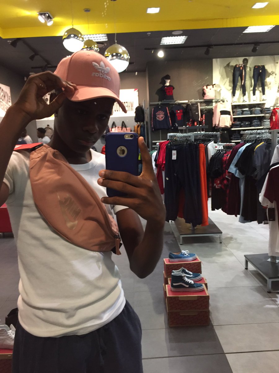 boy_txo's tweet photo. 🥵 https://t.co/e6R0jHVlfE